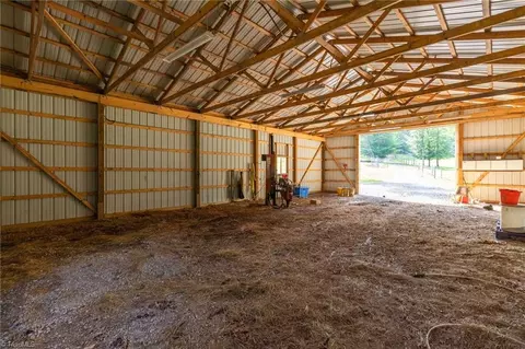 588 Lowe Rd, Madison, NC 27025 photo 22