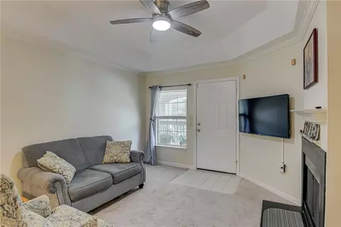 2670 Ingleside Dr #2C, High Point, NC 27265 photo 5