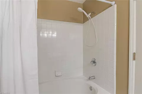 2670 Ingleside Dr #2C, High Point, NC 27265 photo 19