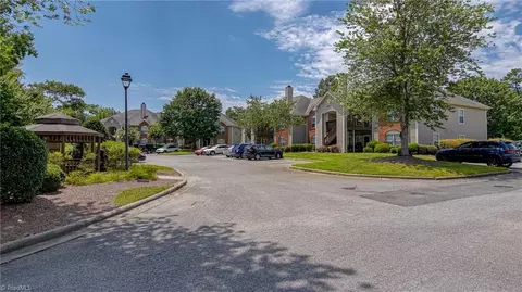 2670 Ingleside Dr #2C, High Point, NC 27265 photo 30