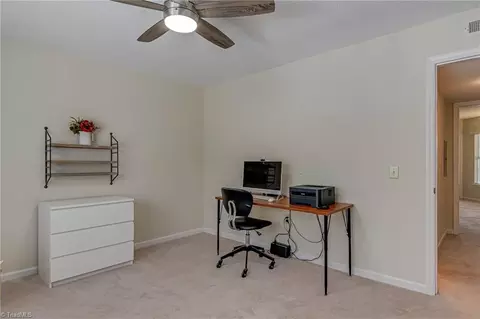2670 Ingleside Dr #2C, High Point, NC 27265 photo 21
