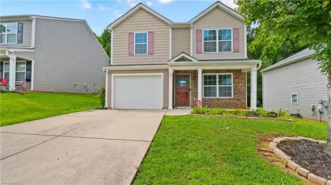 5304 Northridge Dr, Winston Salem, NC 27105