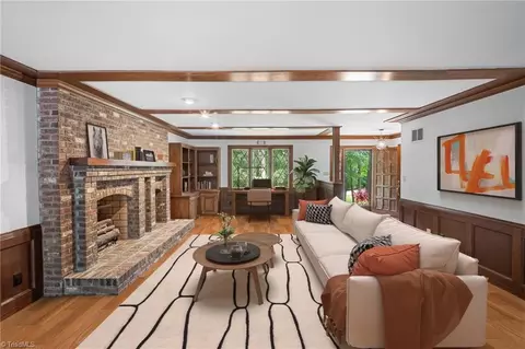 Living - 304 Cascade Dr, High Point, NC 27265 photo 3 of 5