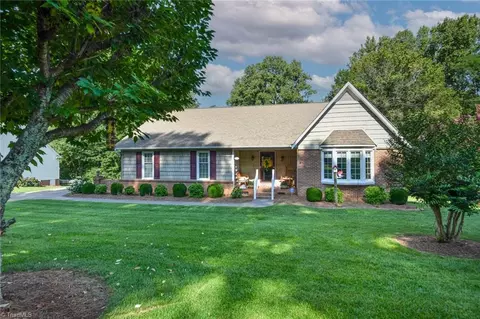 7200 Brookvalley Rd, Rural Hall, NC 27045