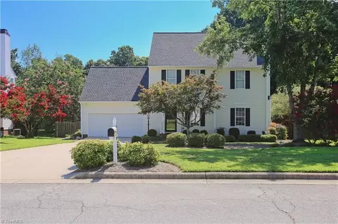 4408 Laurel Run Dr, Greensboro, NC 27410
