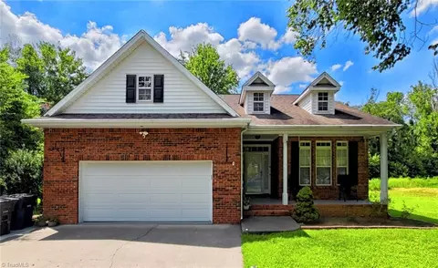 4403 Mill Creek Rd, Winston Salem, NC 27106