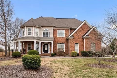 2507 Squire Manor Pl, Kernersville, NC 27284