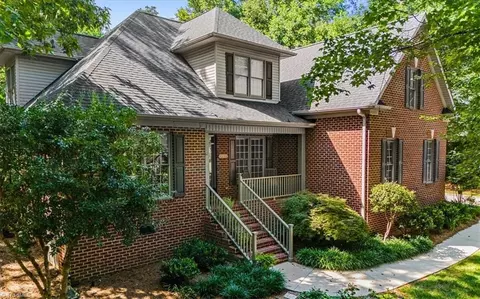 814 James Doak Pkwy, Greensboro, NC 27455