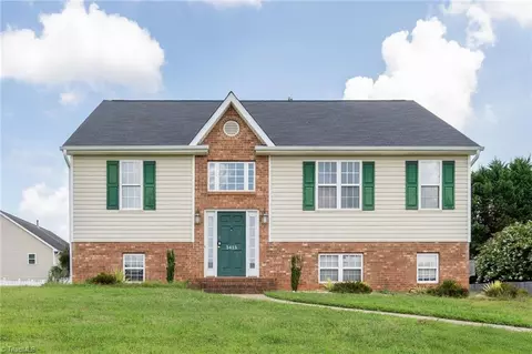 5415 Bridgegate Dr, Winston Salem, NC 27106