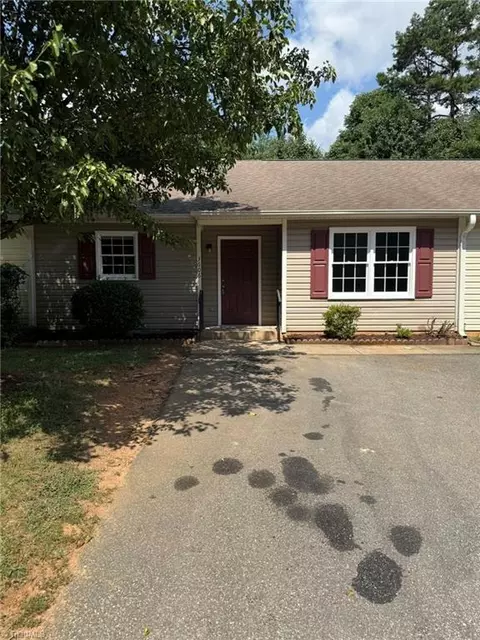 3606 Swaim Ct, Winston Salem, NC 27127