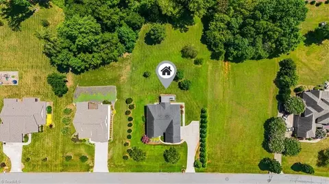 View/Area - 4006 Steeplegate Dr, Trinity, NC 27370 photo 5 of 7