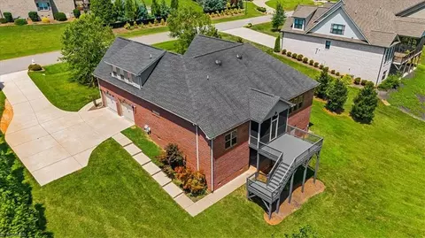 View/Area - 4006 Steeplegate Dr, Trinity, NC 27370 photo 3 of 7