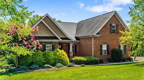 Exterior - 4006 Steeplegate Dr, Trinity, NC 27370 photo 3 of 6