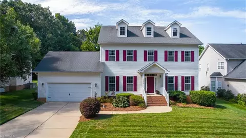6419 Woodmont Rd, Jamestown, NC 27282
