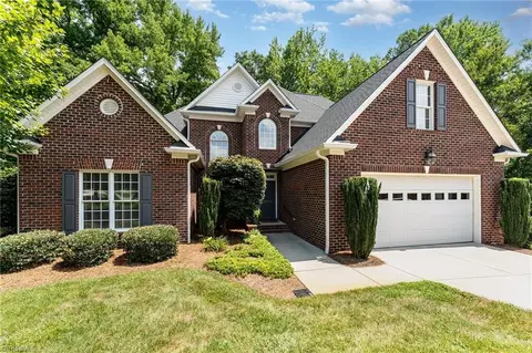 6102 Mill Chase Ct, Greensboro, NC 27455