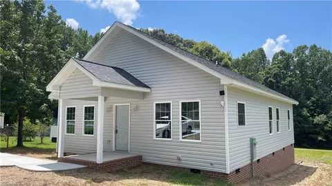 934 Marlboro St, High Point, NC 27260