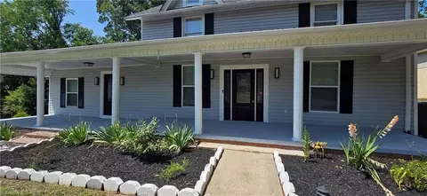 Exterior - 535 Patrick St, Eden, NC 27288 photo 8 of 8