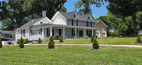 Exterior - 535 Patrick St, Eden, NC 27288 photo 4 of 8