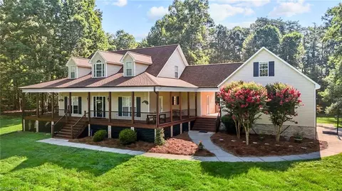 1478 Reynolds Rd, Madison, NC 27025
