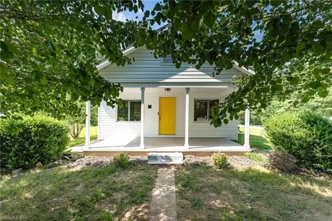 507 Main St E, Stoneville, NC 27048