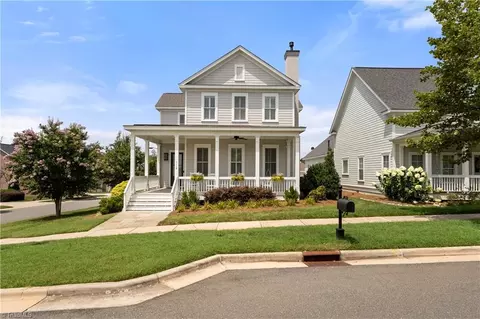 1110 Heron Ridge Rd, Winston Salem, NC 27106