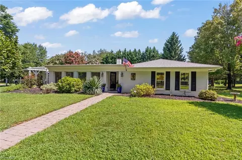 834 Neal Rd, Madison, NC 27025