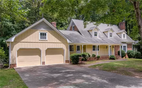 3502 Gramercy Rd, Greensboro, NC 27410