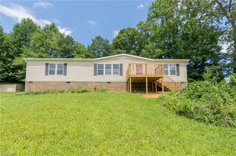 6694 Pine St W, Lowgap, NC 27024