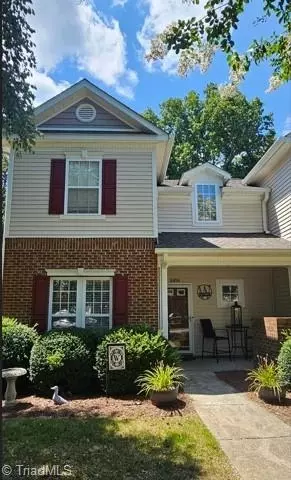 5858 Fox Ridge Ln, Winston Salem, NC 27104
