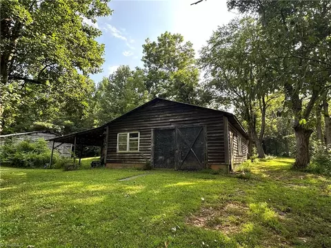 Exterior - 8736 Us Highway 601, Dobson, NC 27017 photo 3 of 11
