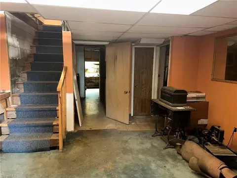 Entry Way - 8736 Us Highway 601, Dobson, NC 27017 photo 1 of 1