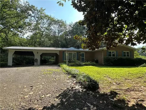 8736 Us Highway 601, Dobson, NC 27017