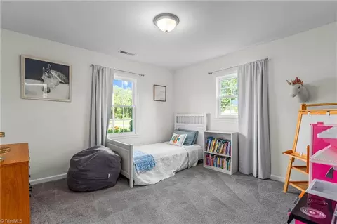 Bedroom - 5631 Tom Hill Rd, Trinity, NC 27370 photo 4 of 5