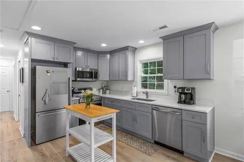 Kitchen - 5631 Tom Hill Rd, Trinity, NC 27370 photo 2 of 5