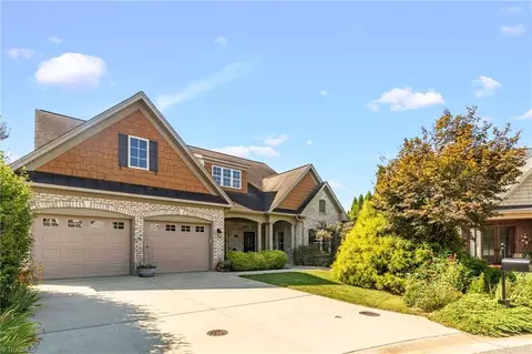515 Silverbrook Ct, Winston Salem, NC 27106