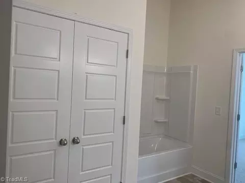 Entry Way - 205 Royal Pines Dr, Trinity, NC 27370 photo 6 of 8