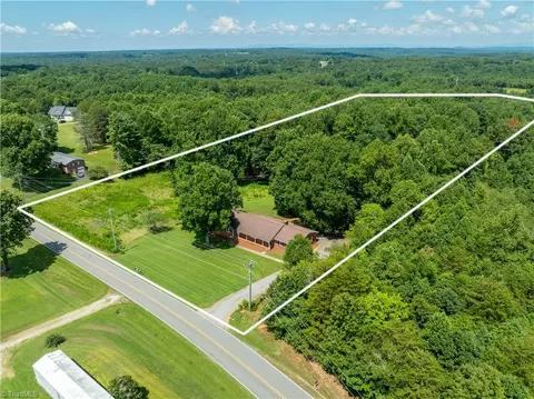 View/Area - 111 Earnhart Rd, Pinnacle, NC 27043 photo 2 of 7