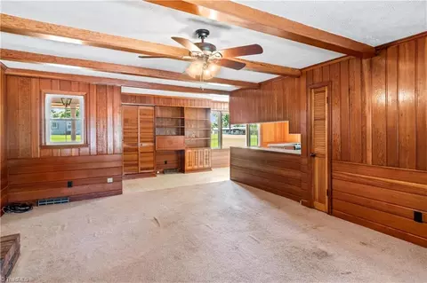 Living - 111 Earnhart Rd, Pinnacle, NC 27043 photo 3 of 4
