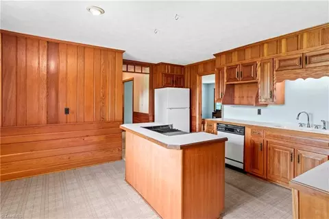 Kitchen - 111 Earnhart Rd, Pinnacle, NC 27043 photo 1 of 2
