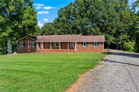 Exterior - 111 Earnhart Rd, Pinnacle, NC 27043 photo 11 of 12