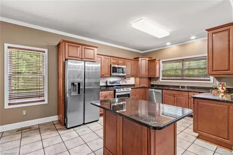 4100 Hampton Rd, Salisbury, NC 28144 photo 17