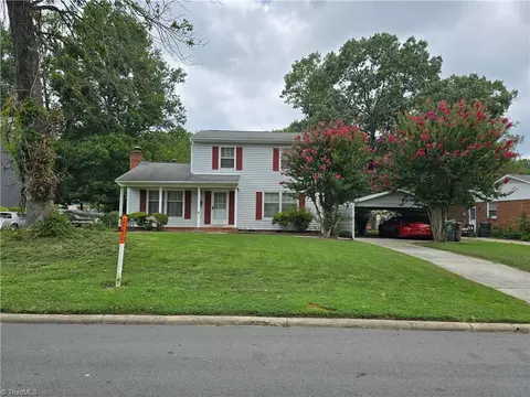 316 Montcastle Dr W, Greensboro, NC 27406