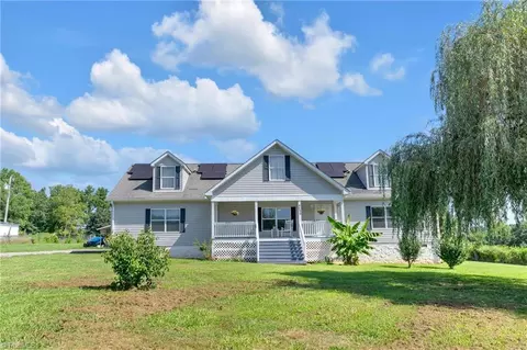 4229 Old Cox Rd, Asheboro, NC 27205