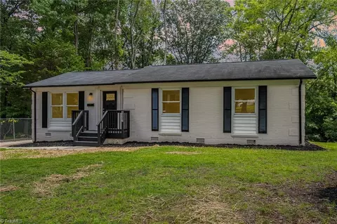 1807 Carlton Ave, Greensboro, NC 27406