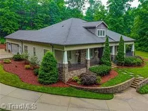 397 Curry Rd, High Point, NC 27265