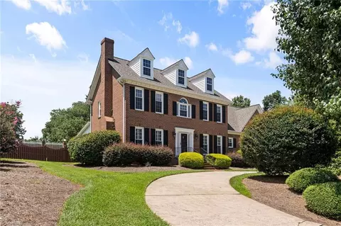 6000 Spring Forest Ct, Pleasant Garden, NC 27313