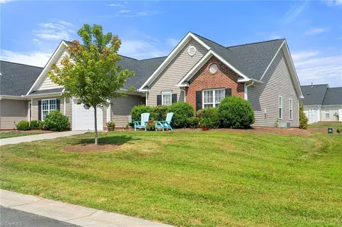 3959 Creekside Ct, Winston Salem, NC 27127