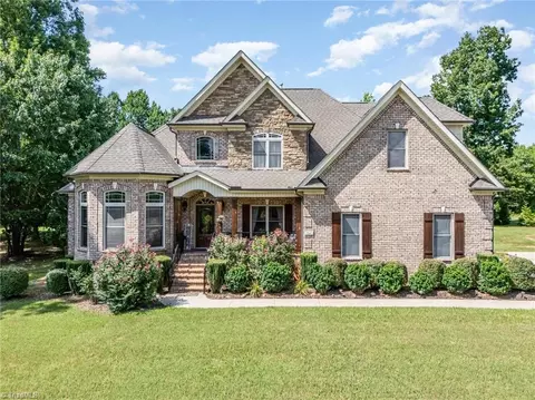5045 Rocky Springs Ct, Kernersville, NC 27284