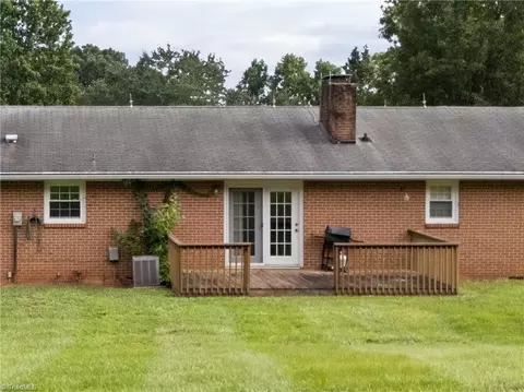 Exterior - 4640 Nc Highway 268, Dobson, NC 27017 photo 6 of 10