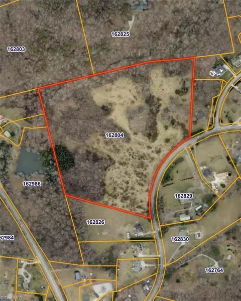 7856 7864 Alcorn Rd, Oak Ridge, NC 27310